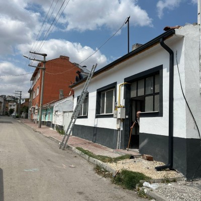 Oluk Sistemi: Yağmur Sularının Güvenli Tahliyesi İçin Hayati Önlem